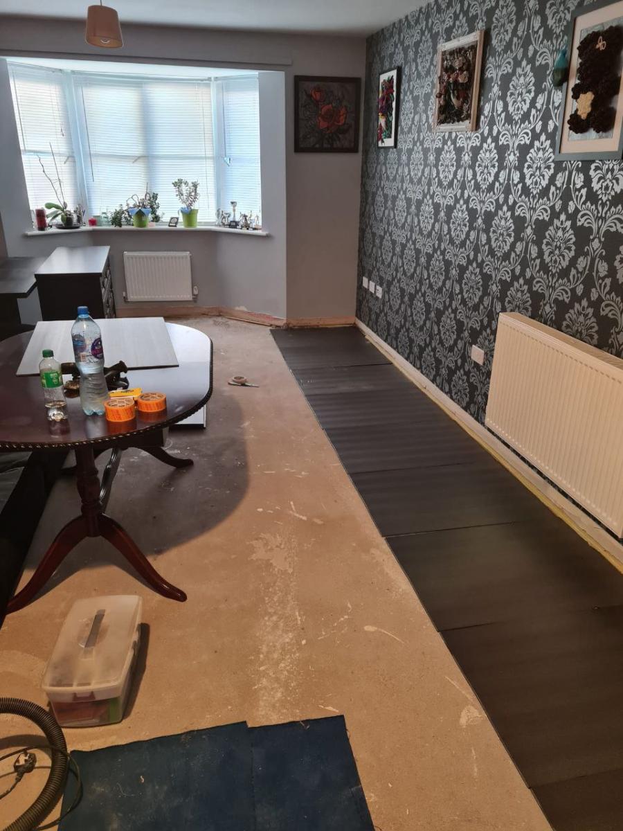 photo1694271296
